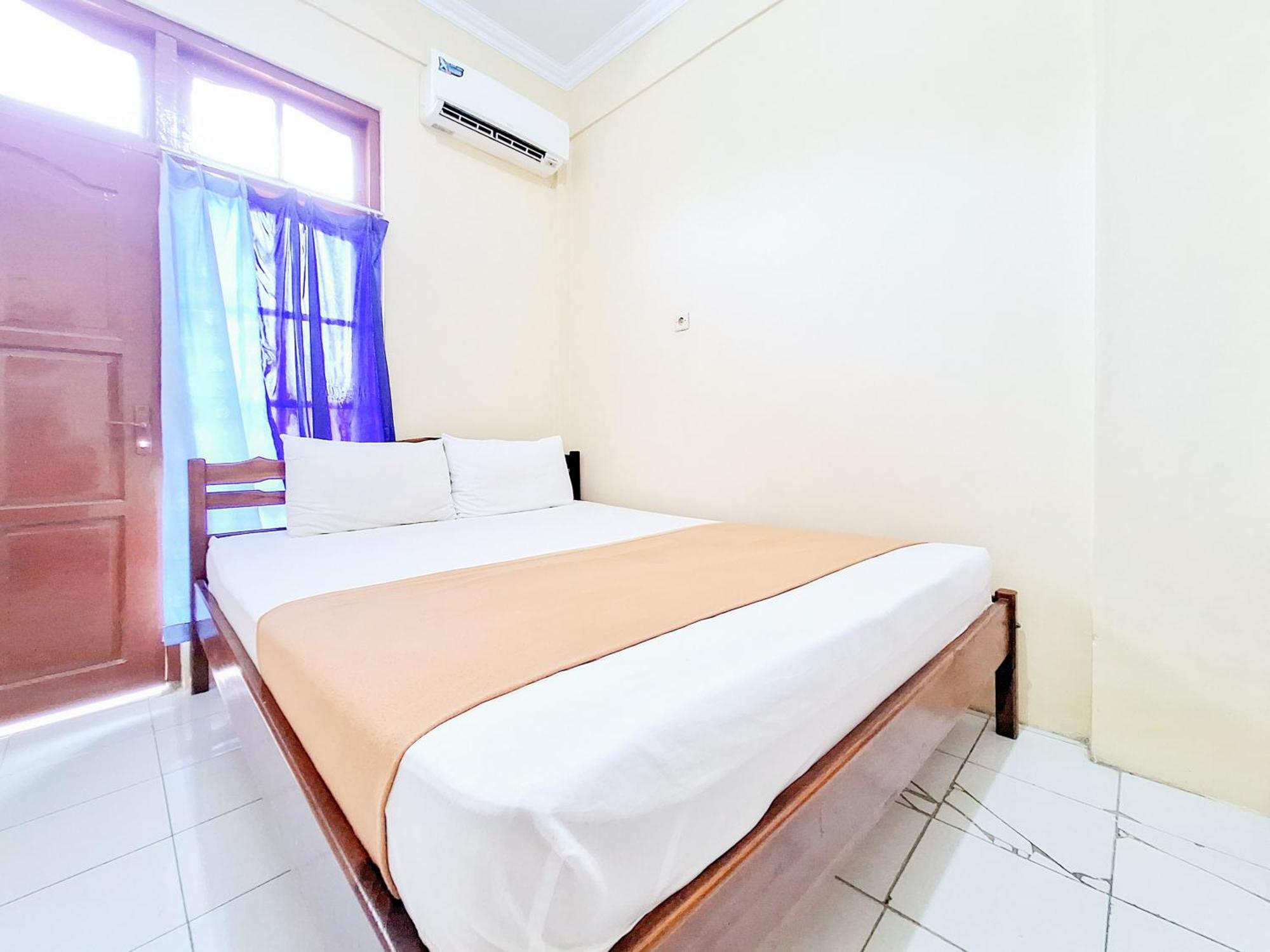 Hotel Family Syariah 1 Parangtritis Redpartner Exterior foto